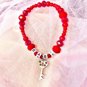 BUY1GET1FREE
 Babe Bracelet